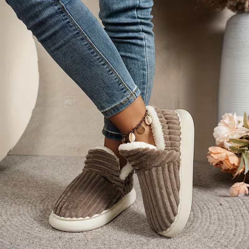 Women’s Warm Plush Winter Slippers – Soft Non-Slip Fleece Home Boots