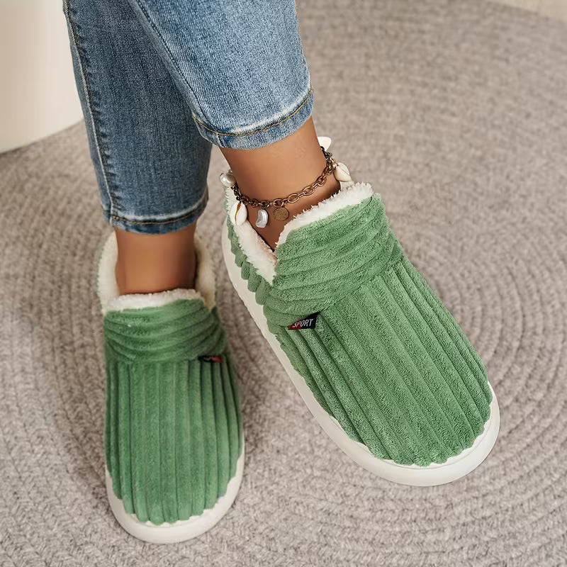 Women’s Warm Plush Winter Slippers – Soft Non-Slip Fleece Home Boots