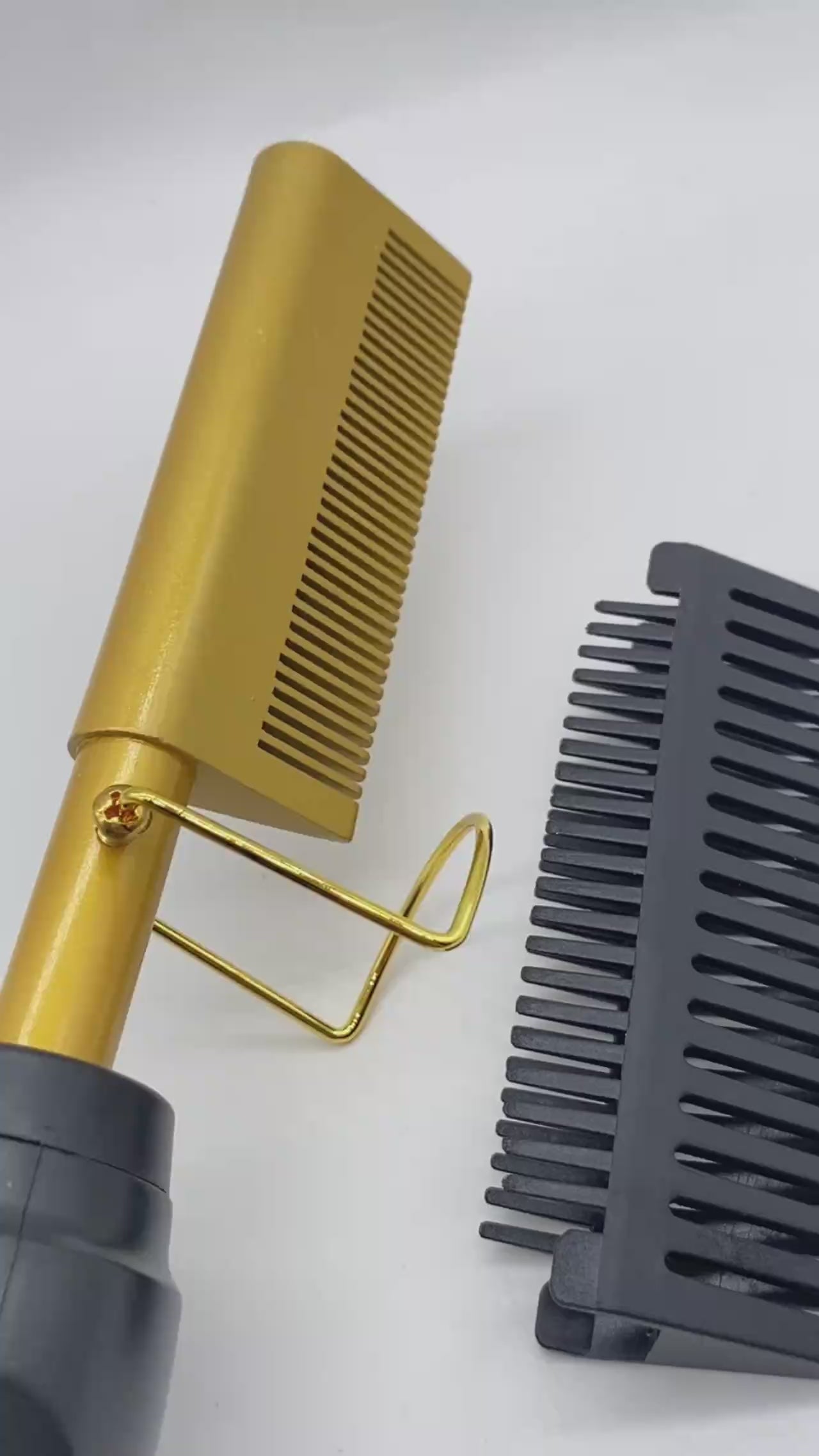 Electric Hair Straightening Comb – Dual Use Curl & Straighten Tool